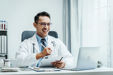 Online Medical Consultations, Asian Full time pharmacy, doctor online consulting, medical care from experienced professionals. Need a medical consultant? Try this online, directly send medicines