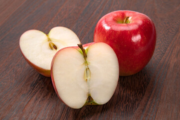 日本の赤林檎、夏あかり