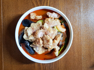 Mussels Jjamppong with fried meat