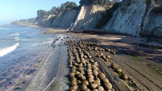 Panoramic view of bowling bowl beach at Schooner Gulch State Beach, California