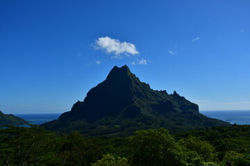 Mount Rotui | Belvedere Lookout | Beautiful landscape in Moora | French Polynesia