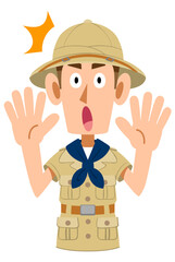 驚く探検家の服を着た男性　上半身
