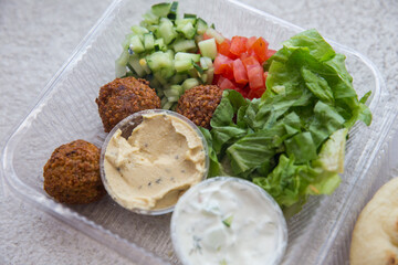 To Go Falafel Set