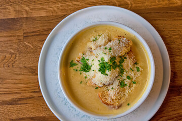 Belarussian Cuisine: Delicious Mouthwatering Yammy Homemade Creamy Cheese Soup With Pieces of Bread Croutons