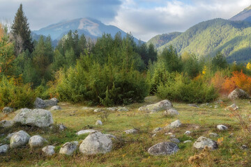 Fototapeta na wymiar Bulgaria, Bansko, autumn Pirin mountains