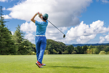 新緑が綺麗なゴルフ場