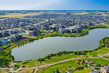 Fototapeta na wymiar Sky's Canvas: Stonebridge, Saskatoon, Saskatchewan Panorama
