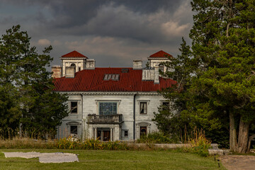 Swannanoa Mansion in Afton, Virginia on a stormy afternoon