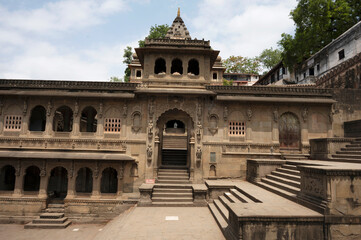 Obraz premium Inner view of Ahilya Devi Fort complex on the banks of River Narmada, Maheshwar, Madhya Pradesh, India