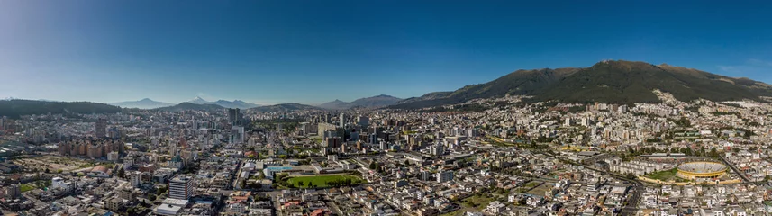Foto op Canvas Panorámica del centro norte de Quito © Francisco