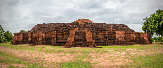 Khao Klang Nok is part of the Si Thep historical park which is set to be a UNESCO World Heritage Site in September 2023. It is an architecture in the Dvaravati period in Phetchabun Province, Thailand.