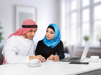 middle-eastern business person wearing traditional clothes