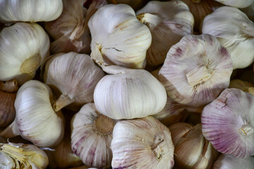 garlic on market stall