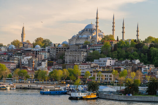 View of Istanbul from the Bosphorus- T&uuml;rkiye