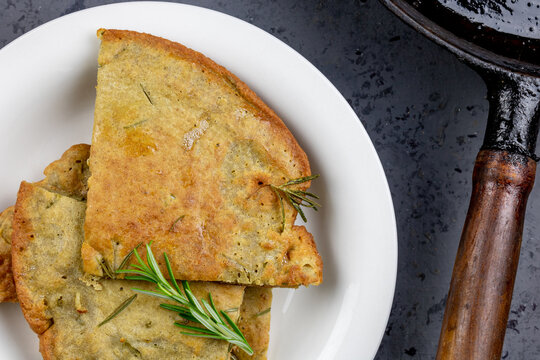 Flatbread with rosemary - chickpea street food flatbread made at home