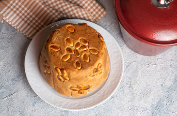Turkish Perde Pilavi. Drape pilaf with chicken, almond and raisin. A local flavor Rice from Siirt region (Turkish name; Siirt perde pilavi)