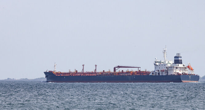 MS DART  is a Oil/Chemical Tanker that was built in 2015 and is sailing under the flag of Marshall Is. Her carrying capacity is 49999 t DWT . Here passes at Lanngelandb&aelig;lt,Denmark,Europe