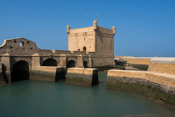 Torreón de la muralla de la ciudad de Essaouira, en la costa central de Marruecos