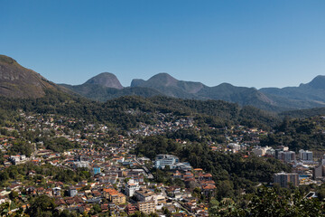 Fototapeta na wymiar Vista da cidade de Teresópolis e Serra dos Orgãos no estado do Rio de Janeiro, Brasil
