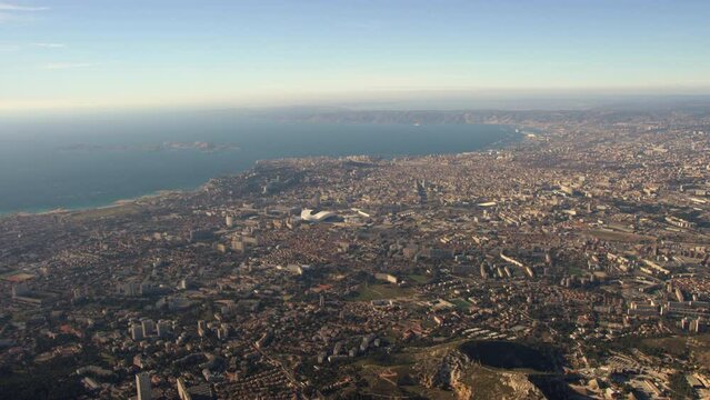 marseille vue depuis les calanques