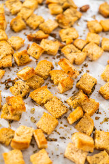 Croutons