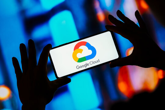 August 29, 2023, Brazil. In This Photo Illustration, The Google Cloud Logo Seen Displayed On A Smartphone.