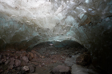 ice cave in greenland - obrazy, fototapety, plakaty
