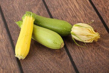 Raw baby organic zucchini heap