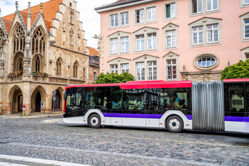 Bus am Altrathausplatz, Braunschweig, Deutschland 