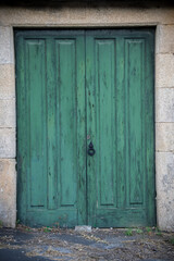 La puerta verde