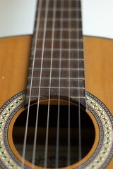 Obraz premium Selective focus of guitar strings