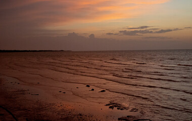 Atardecer en la playa 