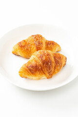 白背景にクロワッサン