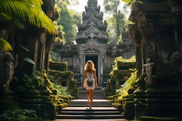 Papier Peint photo autocollant Bali A Tourist's Adventure in Bali's Sacred Grounds
