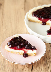 Blueberry cheese pie with cracker, cream cheese, blueberry sauce
