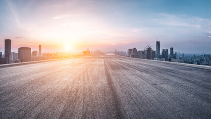 Obraz premium Urban asphalt road and buildings skyline in Guangzhou, China