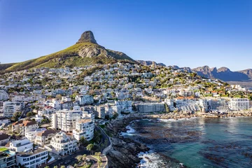 Photo sur Plexiglas Montagne de la Table Aerial View of Sea Point and its tidal pool in Cape Town, western Cape, South Africa