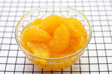 Mandarin orange in sweet syrup