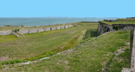 Charente-Maritime - Ile de Ré - La Flotte en Ré - Panorama sur les murailles du Fort-La-Prée