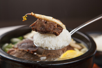 korean style beef soup 
