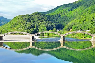 Photo sur Plexiglas Le pont Kintai 錦帯橋と錦川　山口県岩国市