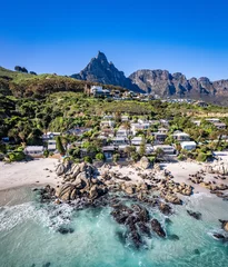 Photo sur Plexiglas Montagne de la Table Aerial view of Clifton beach in Cape Town, Western Cape, South Africa