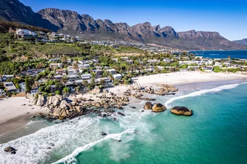 Foto op Plexiglas Camps Bay Beach, Kaapstad, Zuid-Afrika Aerial view of Clifton beach in Cape Town, Western Cape, South Africa