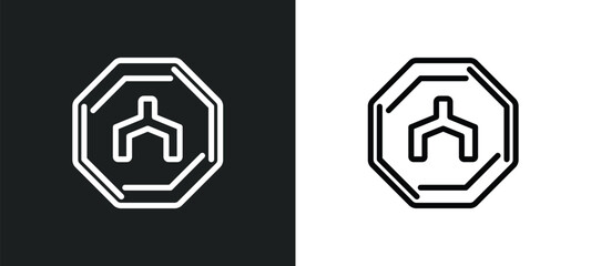 end of way icon isolated in white and black colors. end of way outline vector icon from traffic signs collection for web, mobile apps and ui.