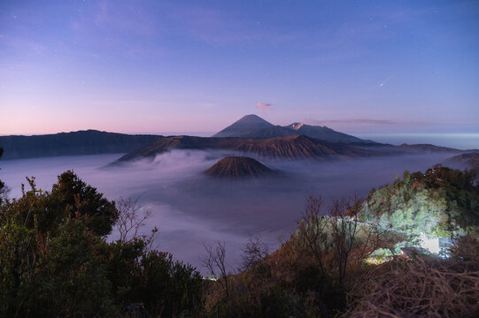 Catching the tails of Perseids
