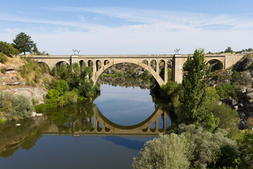 Fototapeta na wymiar Bridge of Ledesma, Salamanca, Castilla y Leon, Spain