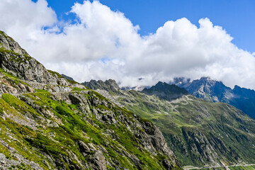 Wassen, Sustenpass, Susten Pass, Passstrasse, Bergstrasse, Bergbauer, Alpen, Schweizer Berge, Alpental, Uri, Sommer, Schweiz