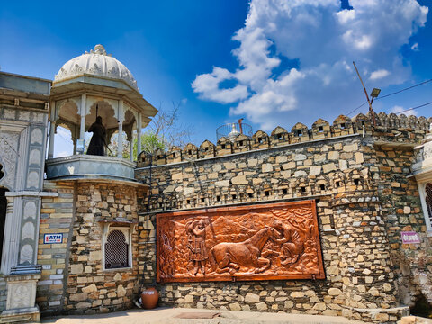 Picture of an historical museum at Haldi Ghati shot during daylight
