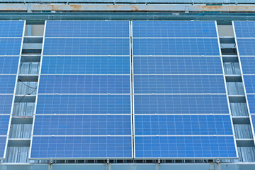 Fototapeta premium Solar powered light pole To conserve the environment and reduce global warming