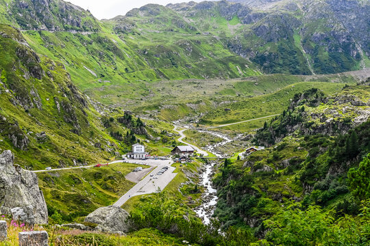 Susten, Sustenpass, Passstrasse, Bergstrasse, Haslital, Berner Oberland, Alpen, Bergpass, Alpenpass, Sustenhorn, Steingletscher, Bergbach, Sommer, Schweiz